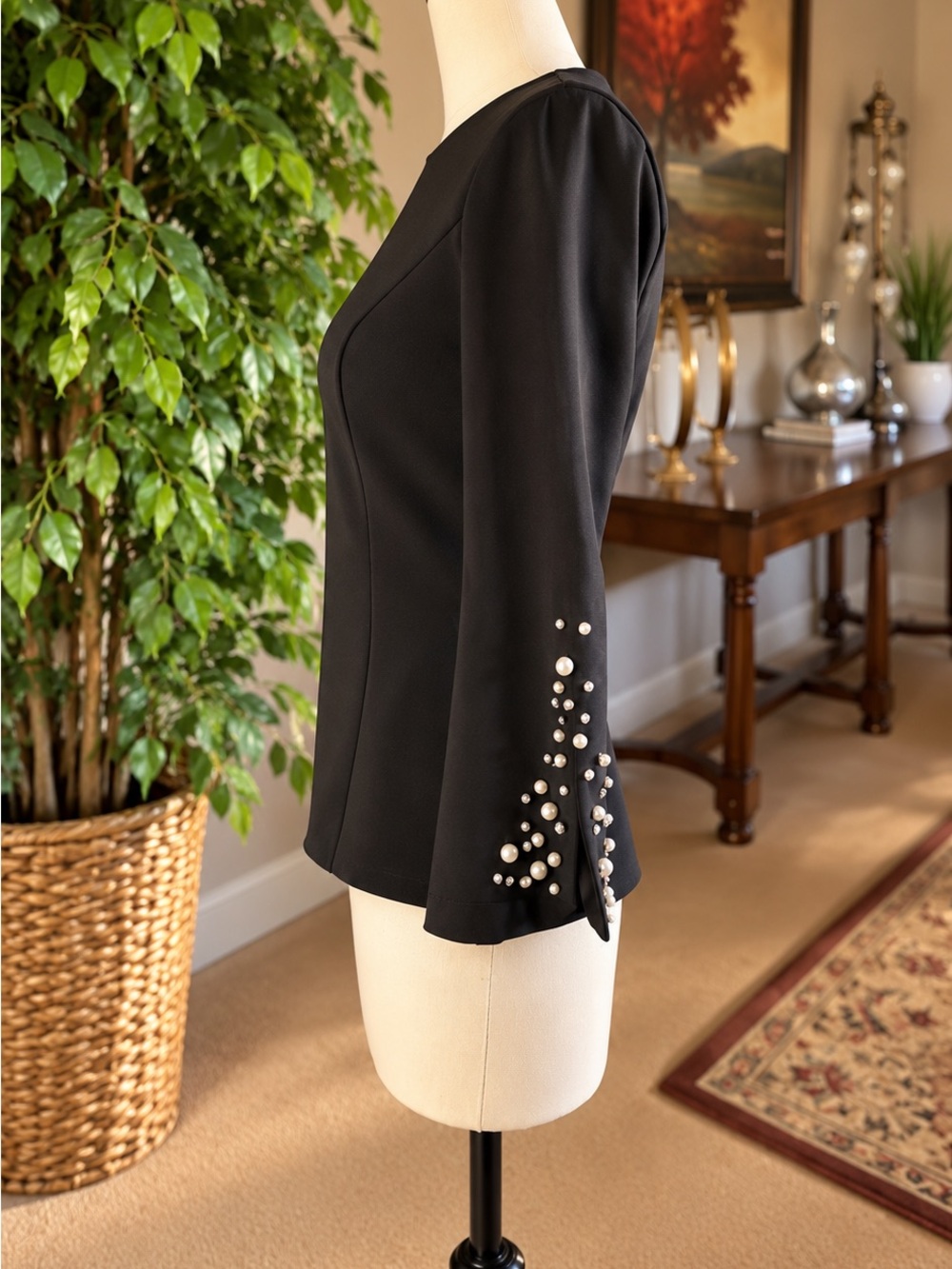 Men's Black Jacket Label